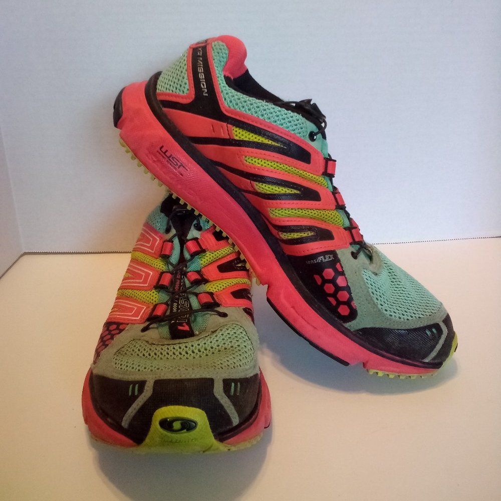 Salomon Shoes Womens 9